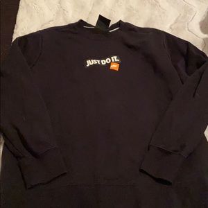 Nike sweatshirt